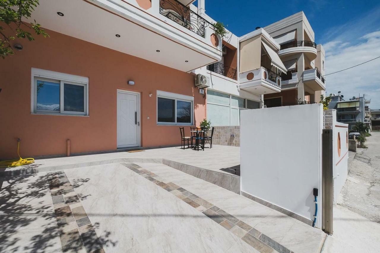 Spacious Home With Parking Chrissi Akti Chania Exterior foto